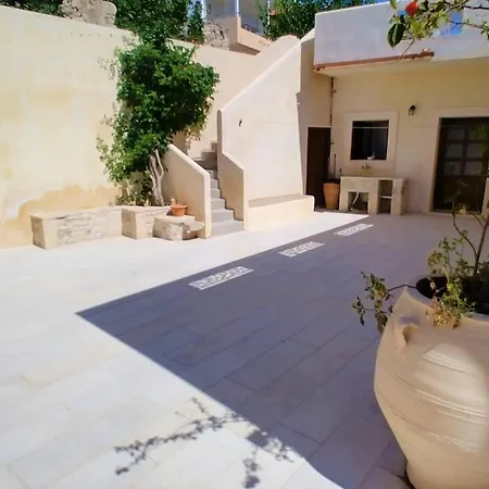 Malvazia Villa Kamilari